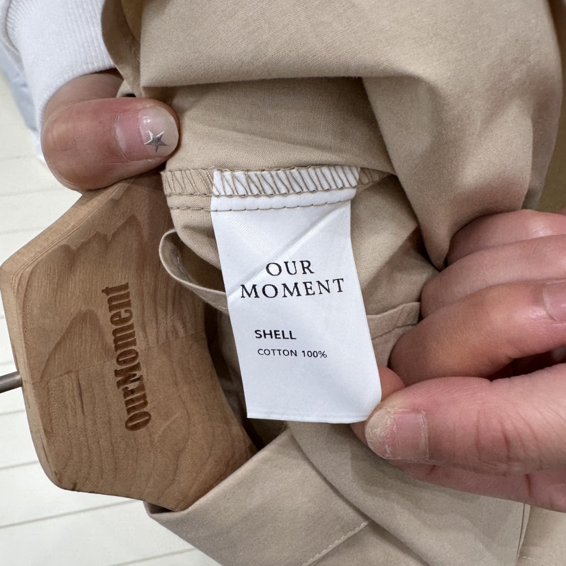 OURMOMENT東大門㊣代購女裝新品25秋冬熱賣時尚襯衫蕾絲衫口袋OURMOMENT襯衫/蕾絲衫
