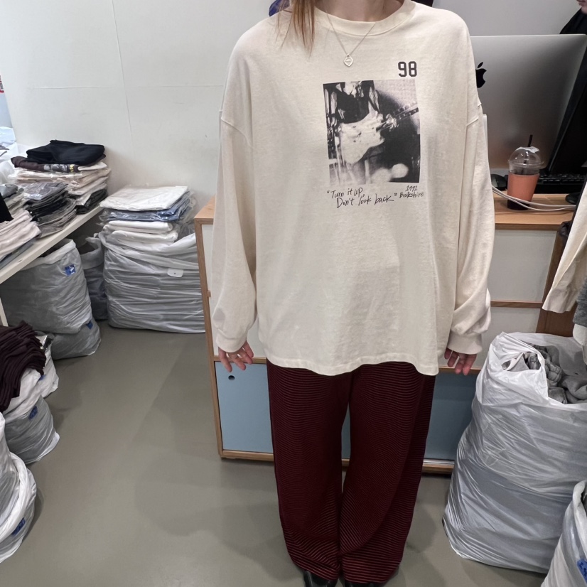 ARE東大門㊣直郵女士新品休閑人氣熱賣真品職業時尚長袖T恤ARE YOU/ARE長袖T恤圖色1