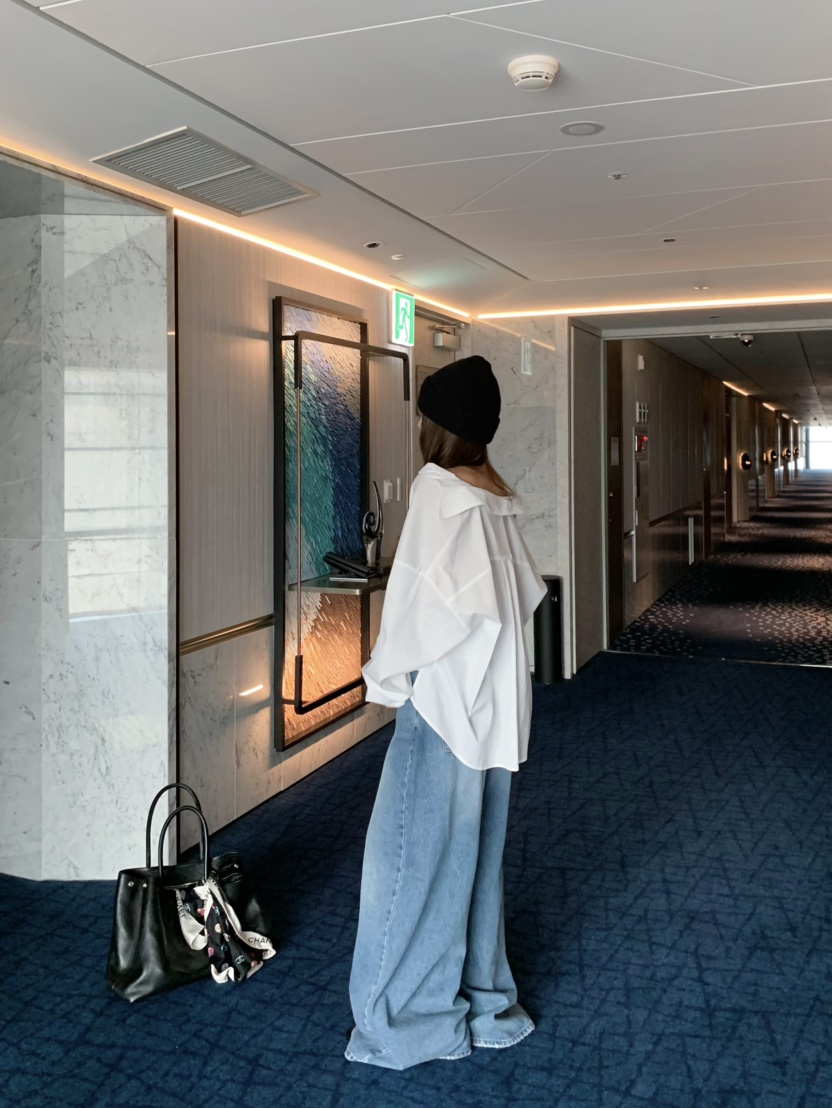 VIRKIN東大門㊣直郵女士新款熱賣真品人氣時尚襯衫蕾絲衫V領VIRKIN襯衫/蕾絲衫