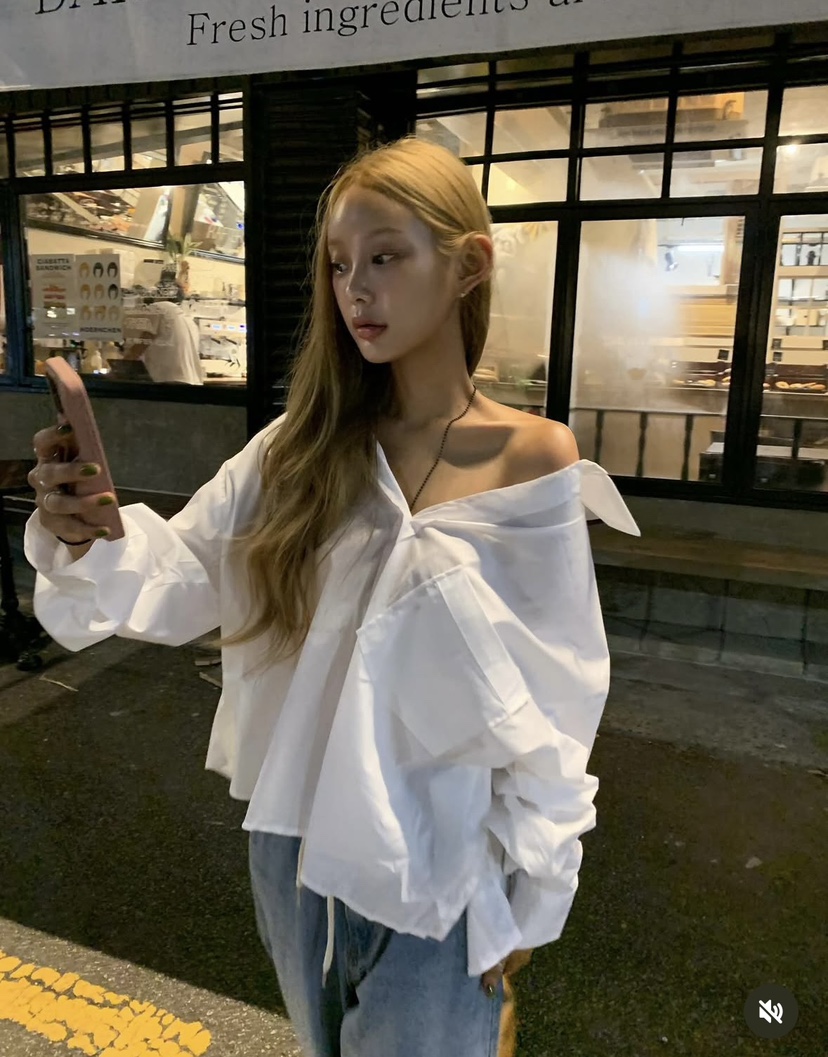 VIRKIN東大門㊣直郵女士新款熱賣真品人氣時尚襯衫蕾絲衫V領VIRKIN襯衫/蕾絲衫