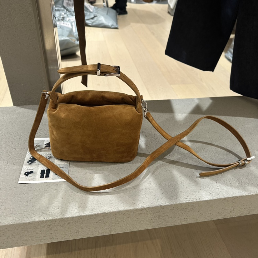 FAVOR-P韓國直郵㊣女裝新品真品時尚人氣熱賣職業單肩斜跨包FAVOR單肩/斜跨包圖色1