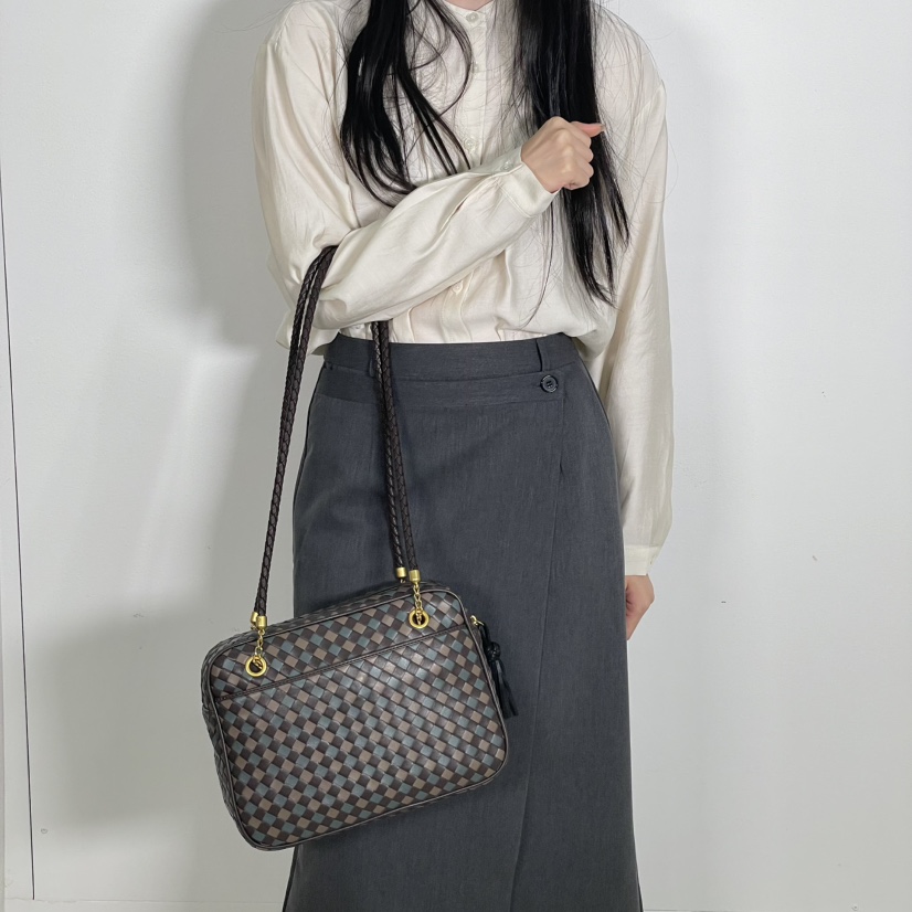 J PLACE東大門㊣代購女士新款時尚推薦職業人氣單肩斜跨包J PLACE單肩/斜跨包