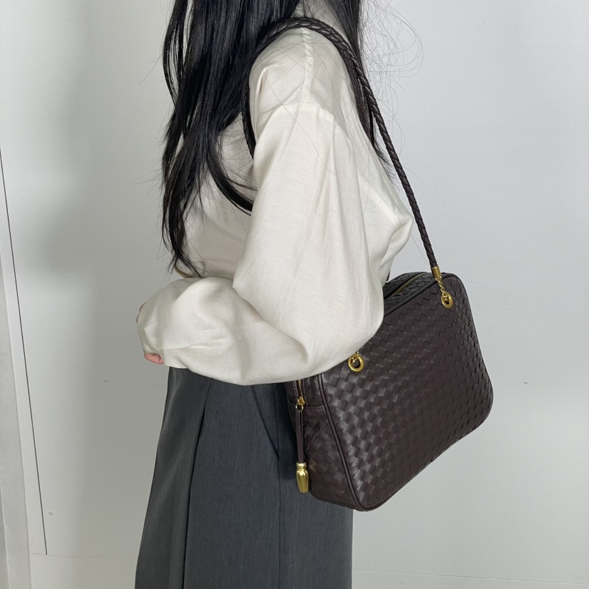 J PLACE東大門㊣代購女士新款時尚推薦職業人氣單肩斜跨包J PLACE單肩/斜跨包