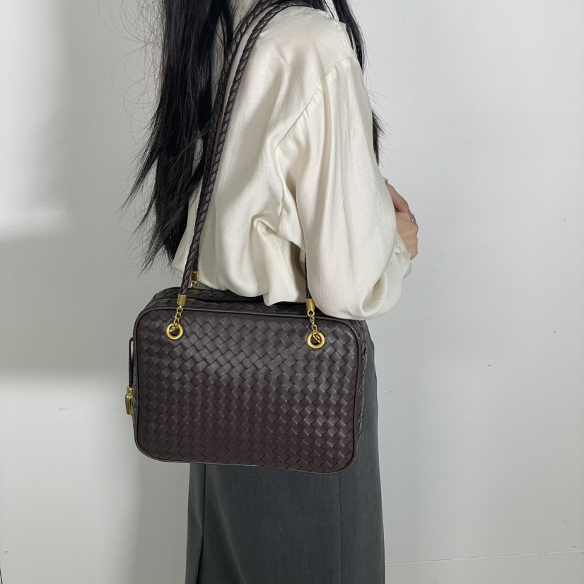 J PLACE東大門㊣代購女士新款時尚推薦職業人氣單肩斜跨包J PLACE單肩/斜跨包