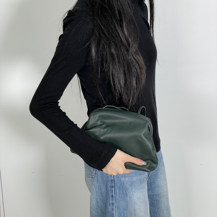 J PLACE東大門㊣實拍女士新品推薦人氣熱賣真品單肩斜跨包J PLACE單肩/斜跨包