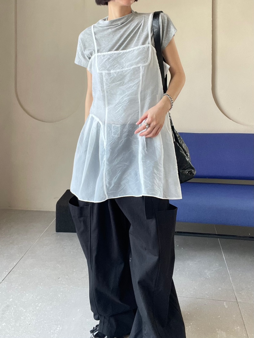 REIZ東大門㊣直郵女裝新品職業25秋冬時尚人氣熱賣吊帶背心REIZ吊帶/背心