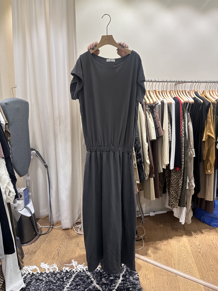 AUVERFIT韓國直郵㊣女士新品休閑熱賣推薦25秋冬連衣裙長款AUVERFIT連衣裙圖色3