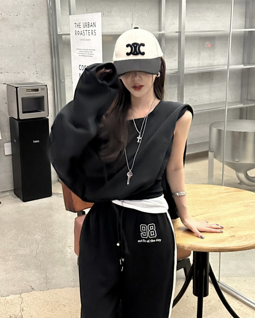 OKIE韓國代購㊣女士新品推薦職業真品25秋冬休閑衛衣不含內搭OKIE衛衣