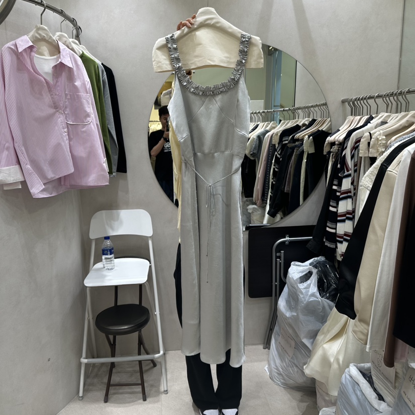 WHO IS SHE韓國代購㊣女士新品休閑25秋冬職業推薦連衣裙WHO IS SHE連衣裙圖色2
