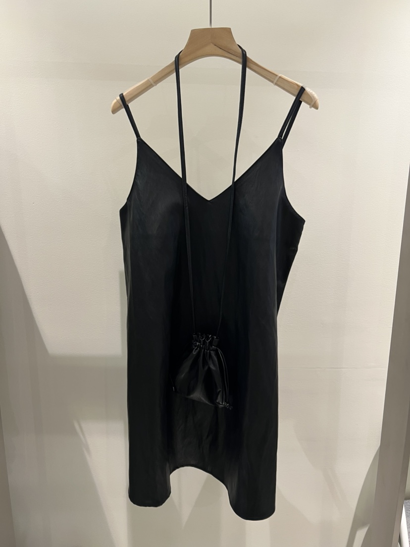 MENTOR韓國代購㊣女士新品25秋冬真品推薦職業時尚連衣裙含包MENTOR連衣裙圖色2