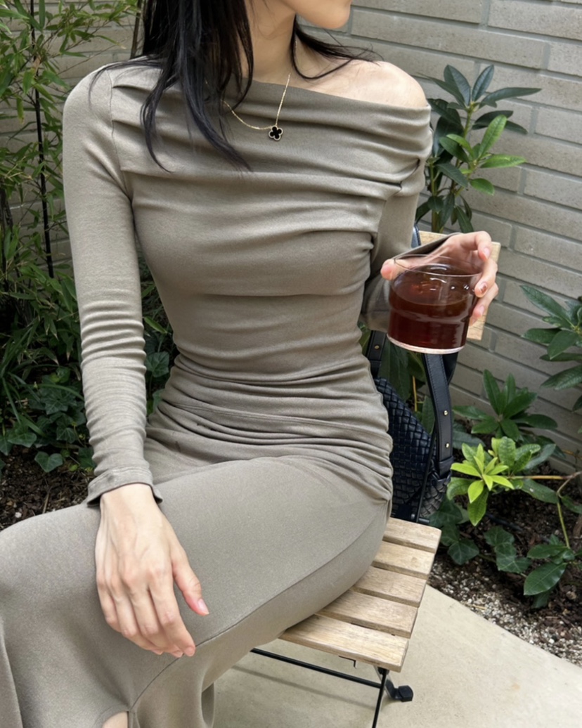 NOCTURNAL VIBE韓國代購㊣女裝新款人氣時尚職業熱賣長袖T恤NOCTURNAL VIBE長袖T恤