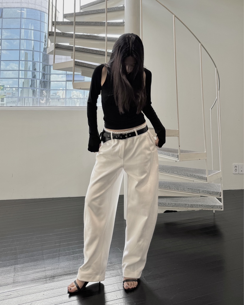 NOCTURNAL VIBE東大門㊣直郵女裝新款25秋冬人氣熱賣長袖T恤NOCTURNAL VIBE長袖T恤