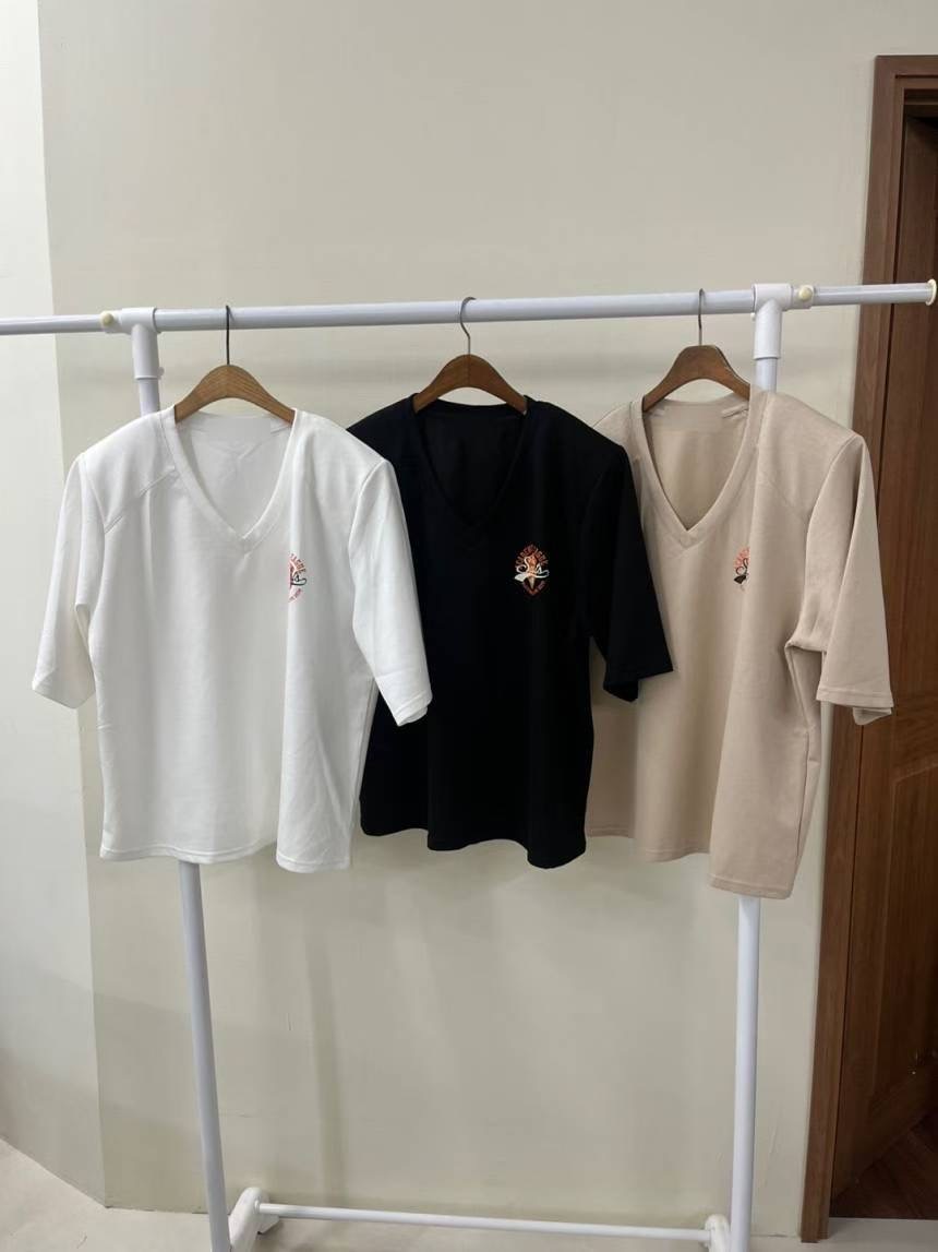 COZCAT-코즈켓-T東大門㊣直郵女裝新品職業時尚熱賣真品T恤COZCATT恤