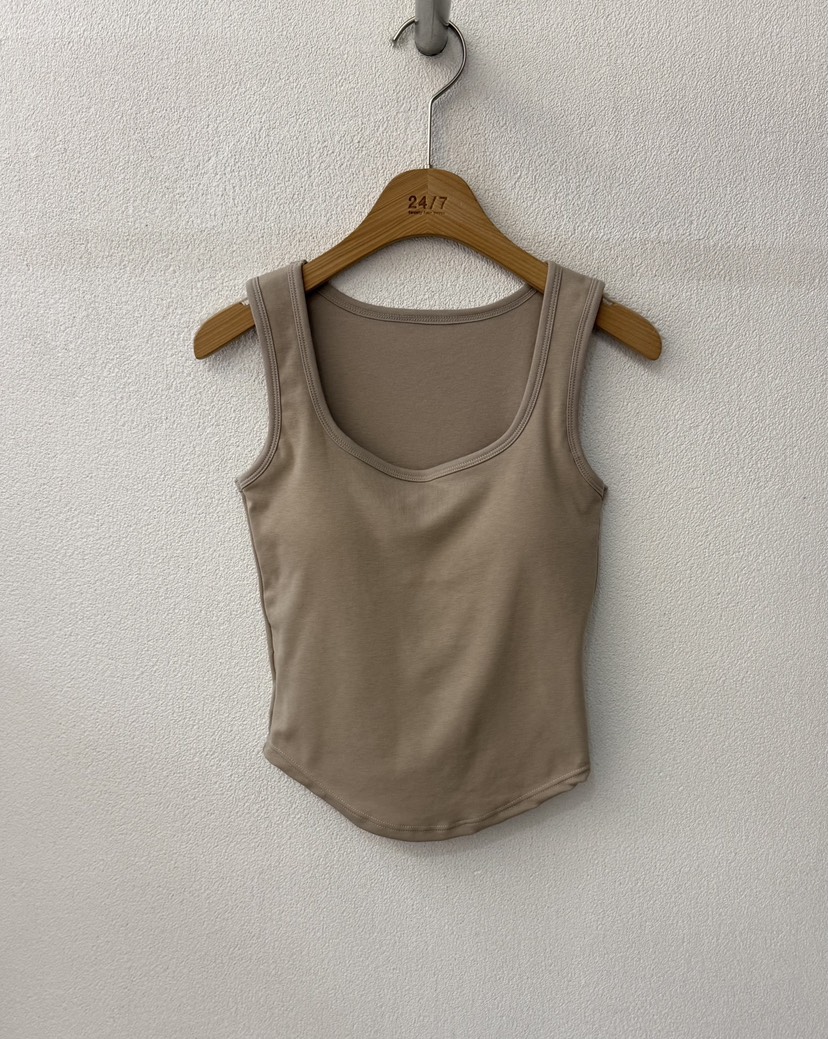 TWENTY FOUR SEVEN24-7韓國代購㊣女士新品25秋冬吊帶背心TEWNTY FOUR SEVEN24-7吊帶/背心圖色2