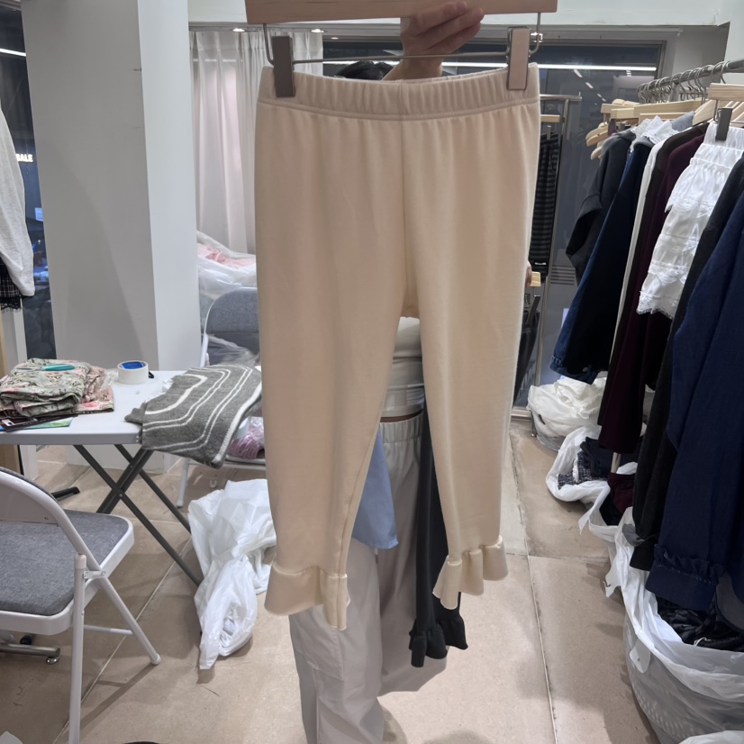 ARANCIA韓國直郵㊣女士新款時尚熱賣25秋冬真品打底褲鯊魚褲ARANCIA打底褲/鯊魚褲圖色1