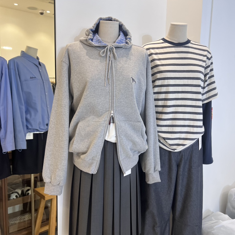 TAN&COMO韓國代購㊣女士新品人氣熱賣職業衛衣拉鏈兜帽tan-COMO衛衣