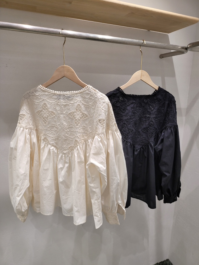 THE OTHER東大門㊣實拍女裝新品推薦休閑人氣襯衫蕾絲衫V領THE OTHER襯衫/蕾絲衫