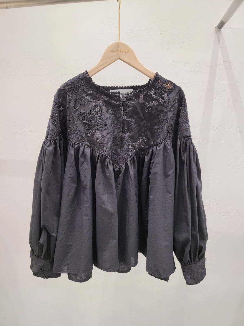 THE OTHER東大門㊣實拍女裝新品推薦休閑人氣襯衫蕾絲衫V領THE OTHER襯衫/蕾絲衫圖色2