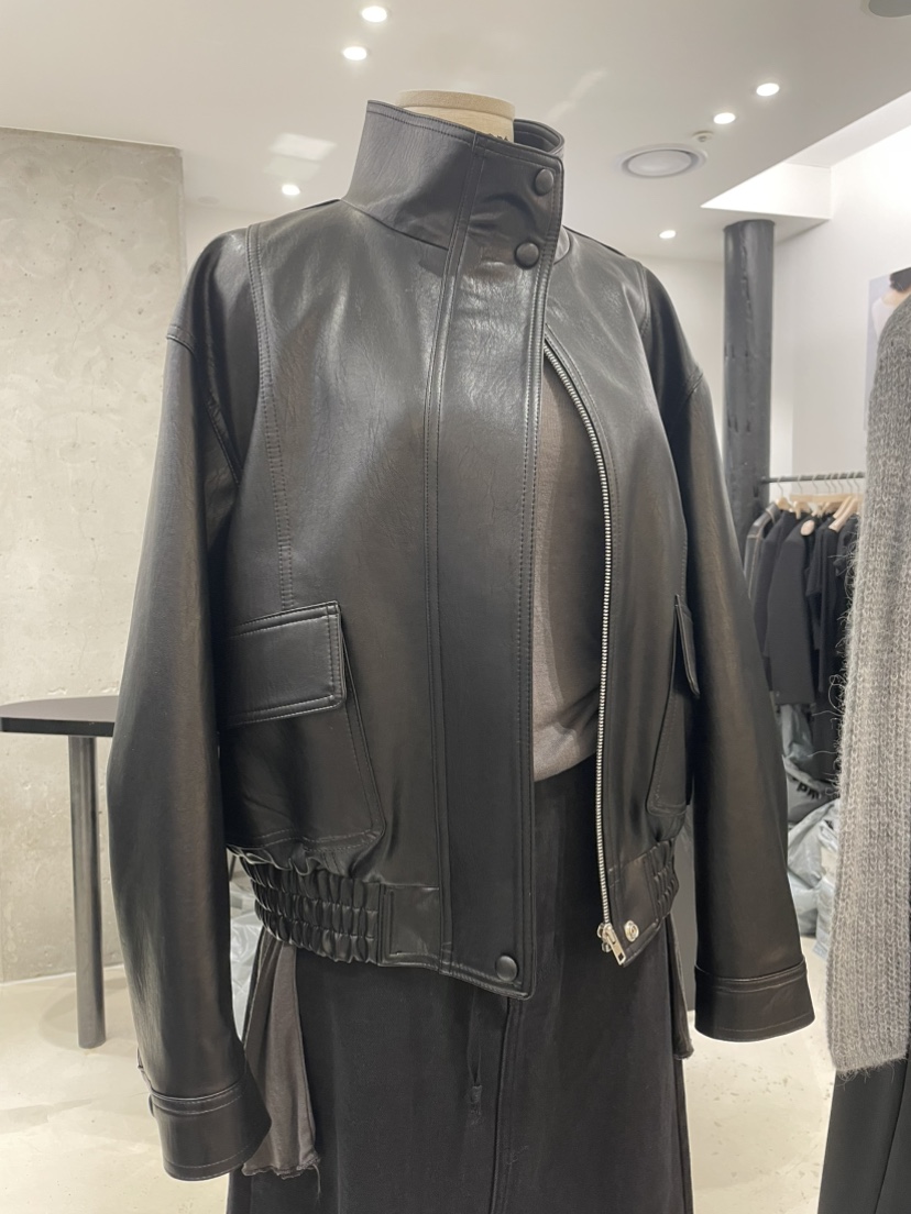 MOMENT東大門㊣代購女士新品真品熱賣時尚25秋冬推薦人氣皮衣MOMENT/RECOVER皮衣