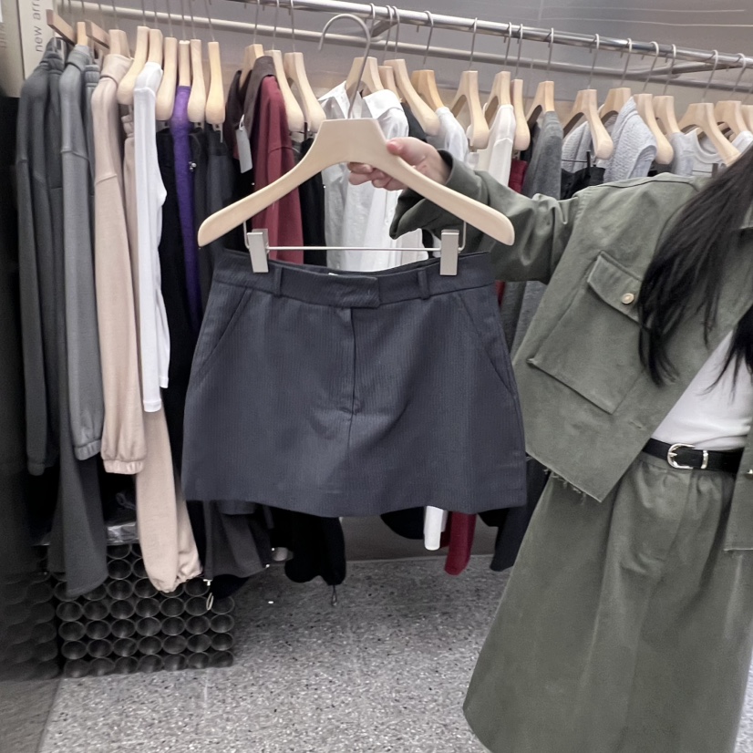 VELVET UNDERGROUND韓國代購㊣女裝新品推薦熱賣休閑人氣短褲VELVET UNDERGROUND短褲