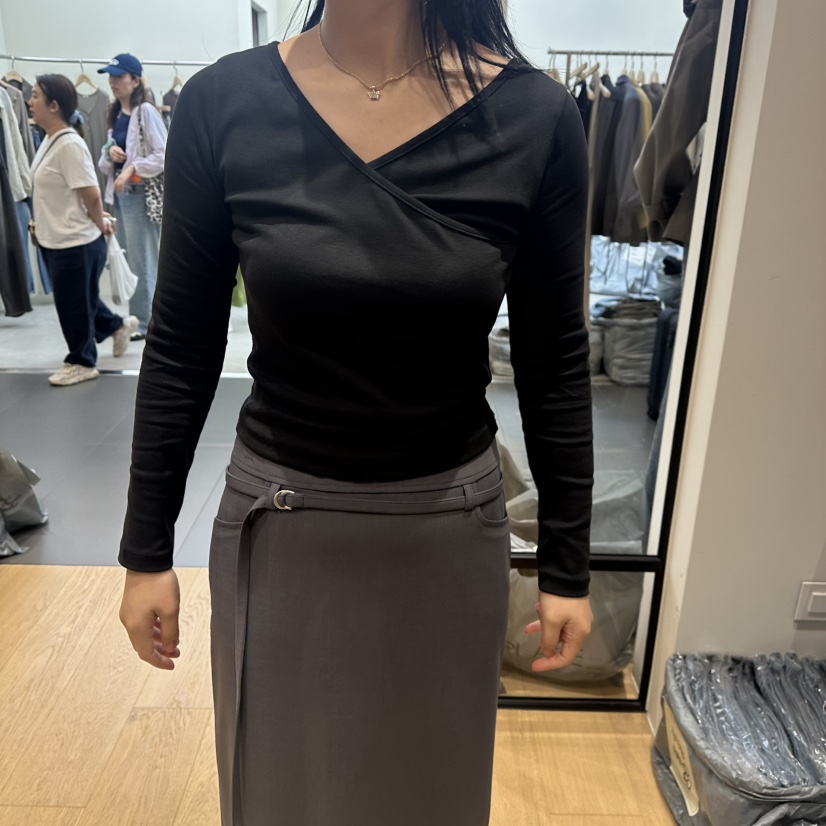aube nunt韓國直郵㊣女裝新款25秋冬時尚職業真品人氣長袖T恤aube nunt長袖T恤圖色4