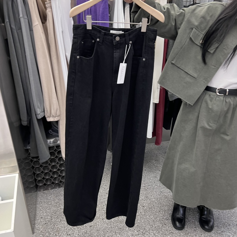 VELVET UNDERGROUND韓國代購㊣女士新品職業人氣推薦牛仔褲VELVET UNDERGROUND牛仔褲