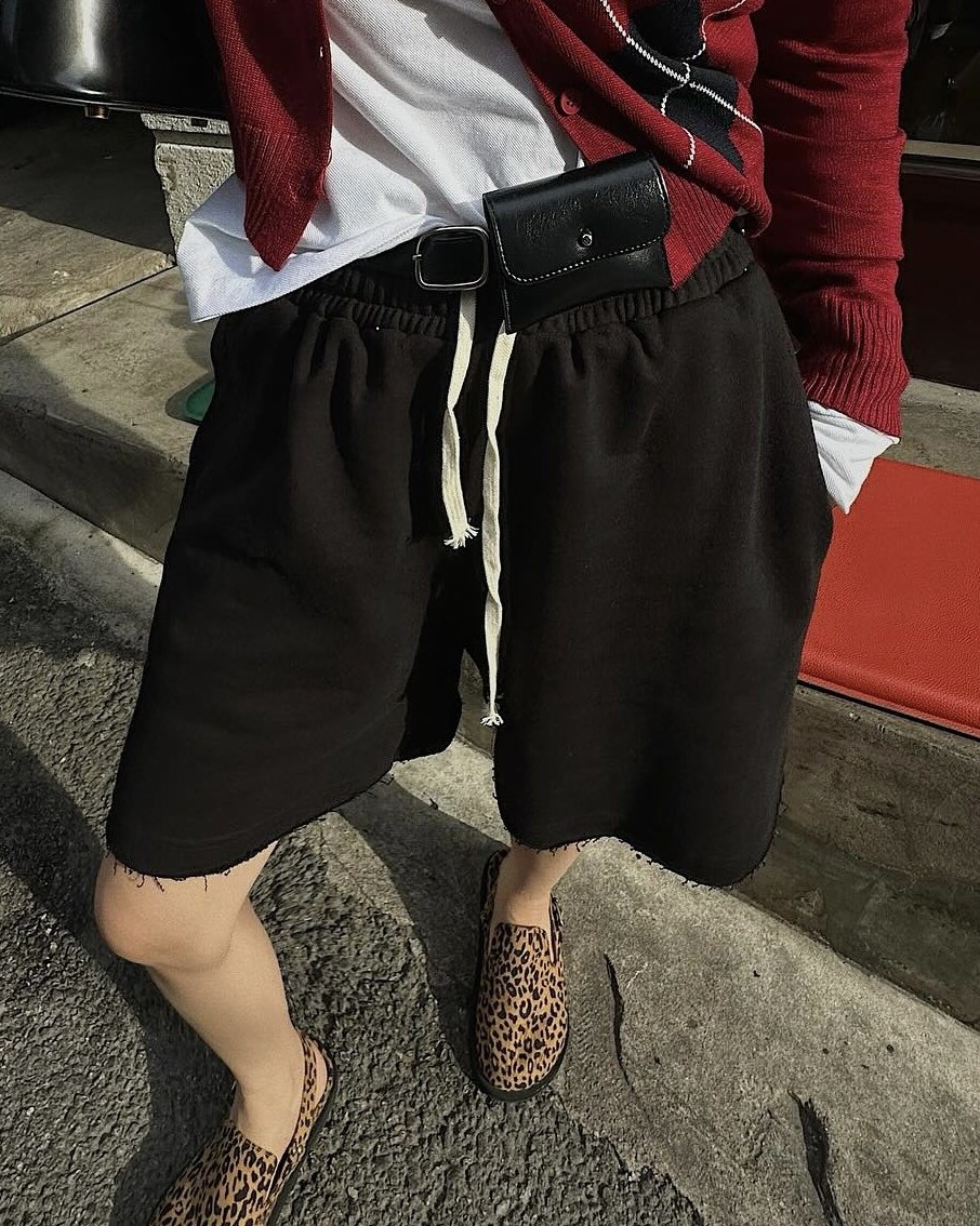 LIKEVAM（不代購）東大門㊣實拍女士新款職業休閑時尚熱賣短褲LIKEVAM短褲