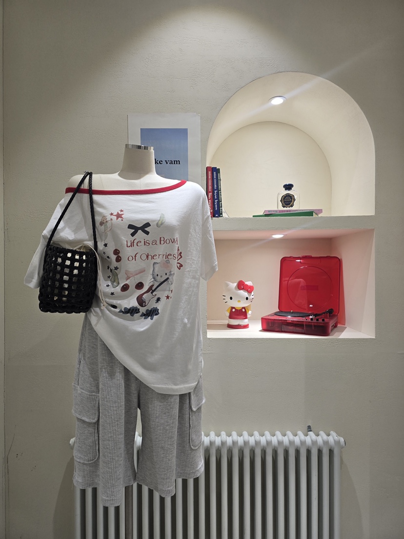 LIKEVAM（不代購）韓國直郵㊣女士新品人氣休閑職業時尚T恤LIKEVAMT恤