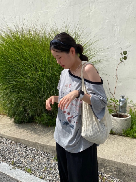 LIKEVAM（不代購）韓國直郵㊣女士新品人氣休閑職業時尚T恤LIKEVAMT恤