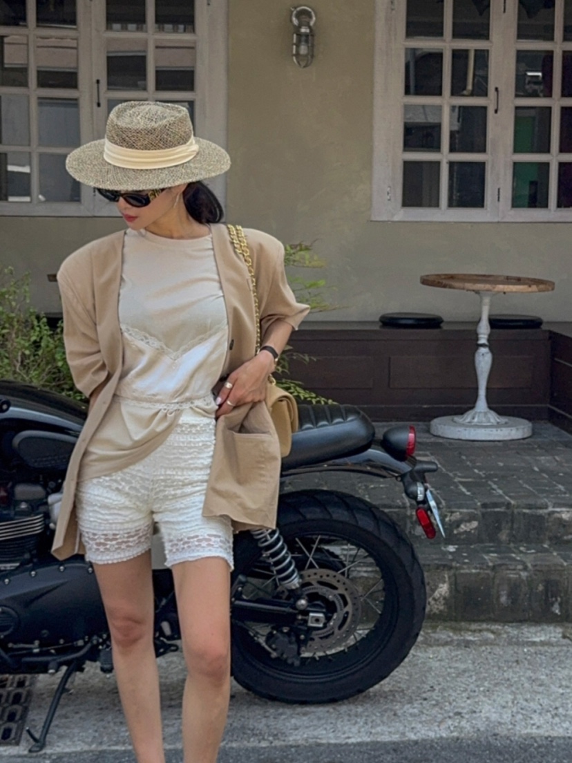 LIKEVAM（不代購）韓國代購㊣女裝新品人氣打底褲鯊魚褲緊身褲蕾絲LIKEVAM打底褲/鯊魚褲