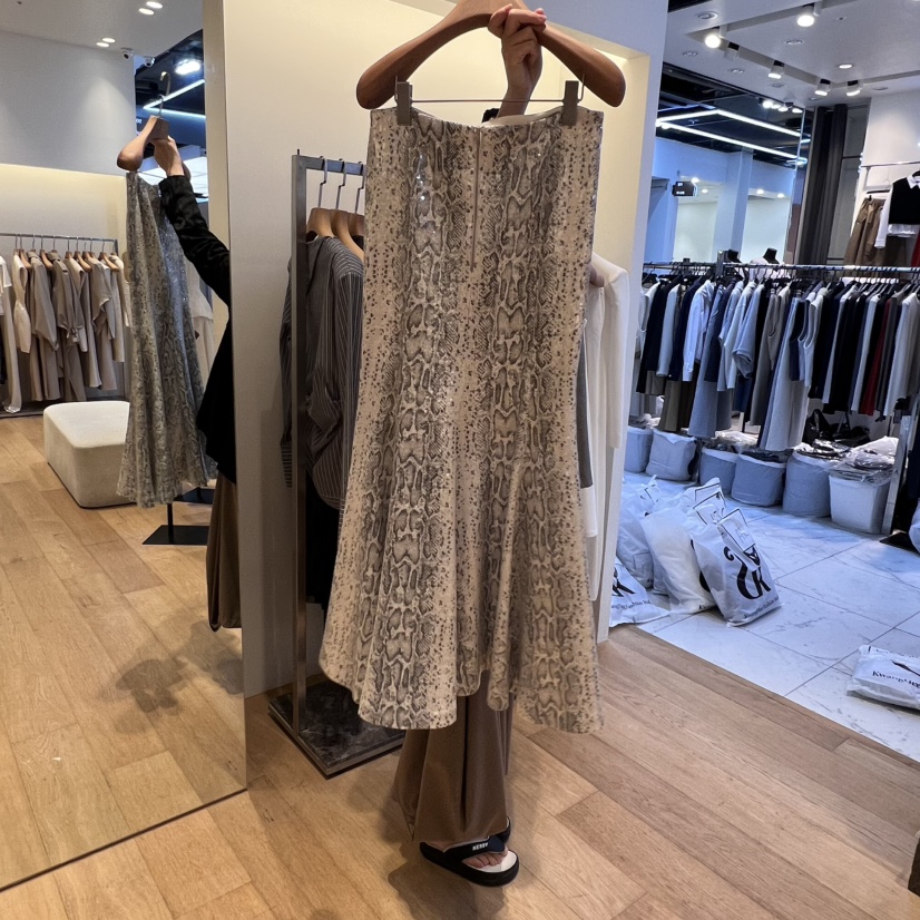 VAN NZILL韓國直郵㊣女士新品25秋冬職業人氣半身裙中短裙VAN NZILL半身裙/中短裙