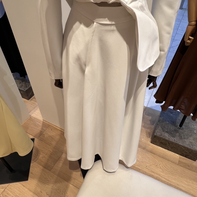 VAN NZILL東大門㊣實拍女裝新品熱賣真品人氣半身裙中短裙VAN NZILL半身裙/中短裙圖色2