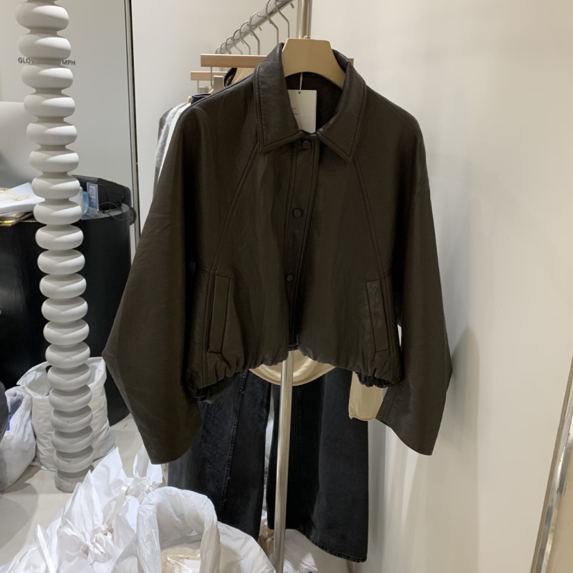 GLOW AND NYMPH東大門㊣代購女裝新品25秋冬人氣夾克皮革GLOW AND NYMPH夾克圖色2