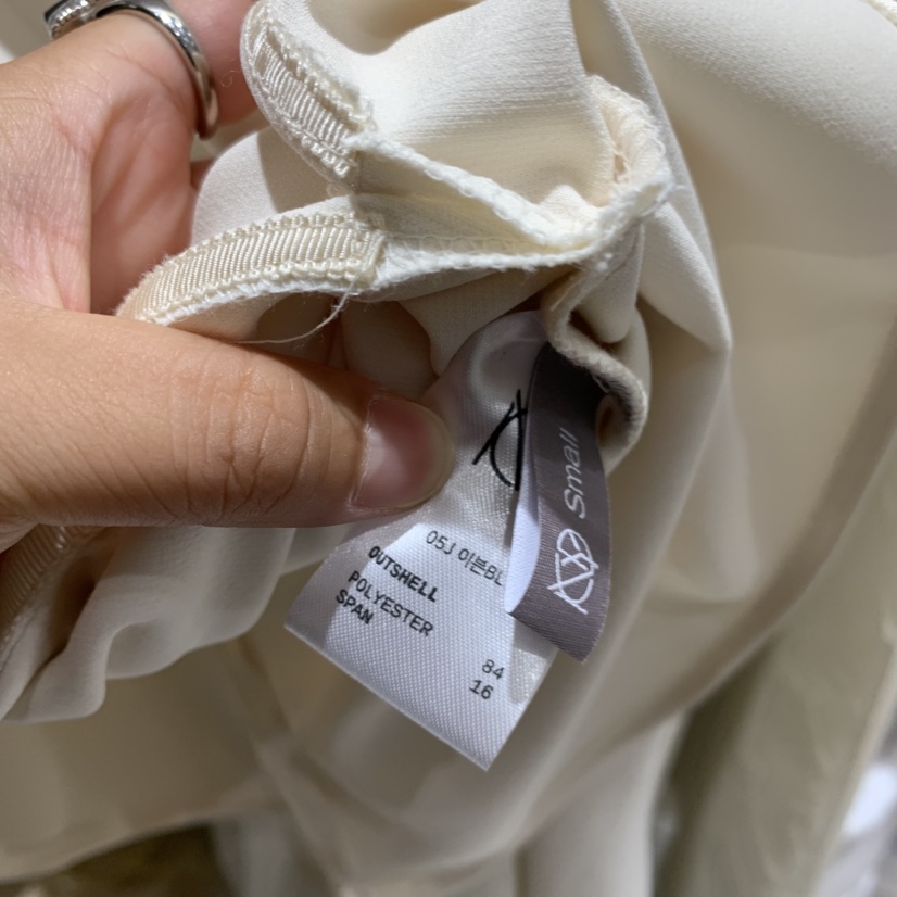 GLOW AND NYMPH韓國代購㊣女裝新品真品職業時尚襯衫蕾絲衫GLOW AND NYMPH襯衫/蕾絲衫