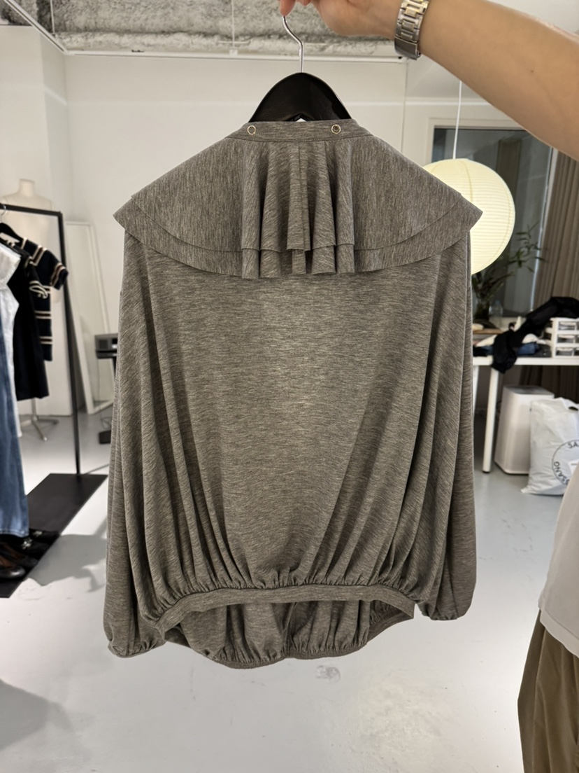 NEU ADULT東大門㊣實拍女裝新品推薦真品25秋冬襯衫蕾絲衫NEU ADULT襯衫/蕾絲衫