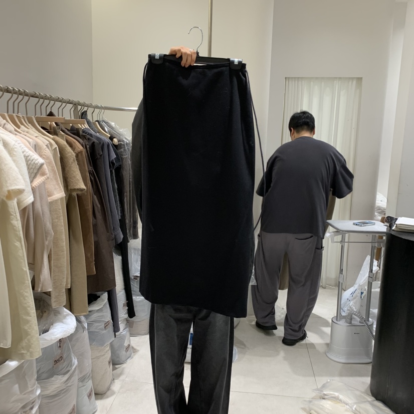 GLOW AND NYMPH東大門㊣實拍女裝新品職業25秋冬半身裙中短裙GLOW AND NYMPH半身裙/中短裙圖色2