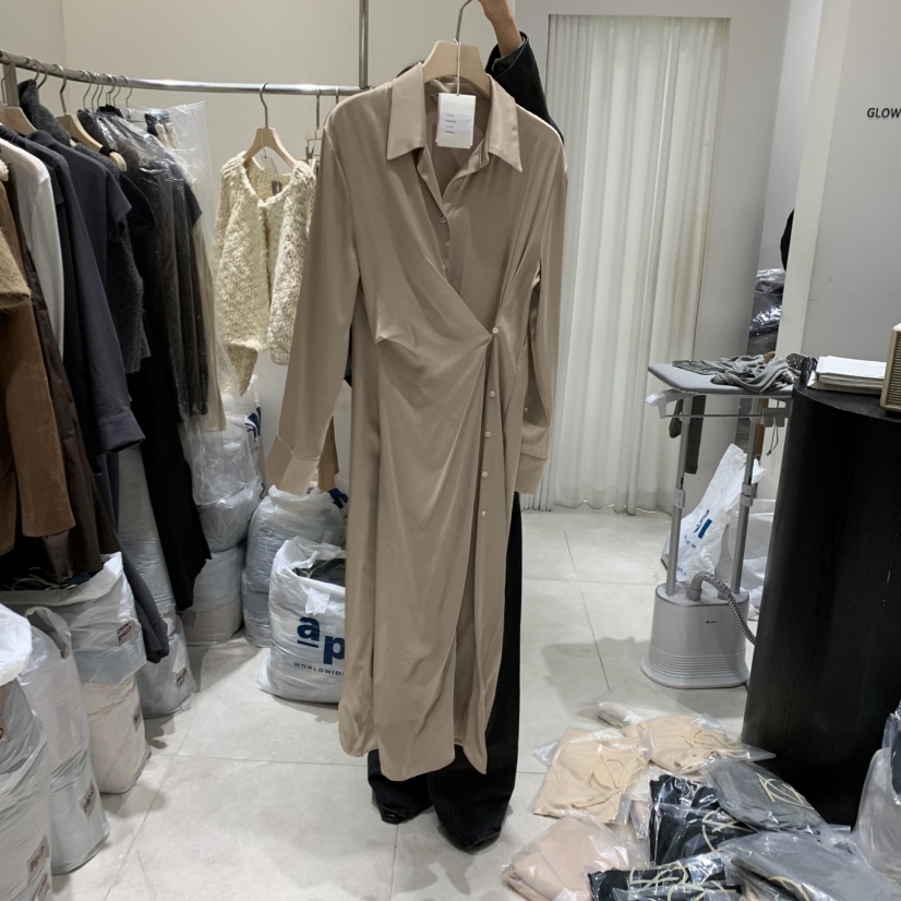 GLOW AND NYMPH東大門㊣代購女裝新品休閑真品25秋冬連衣裙GLOW AND NYMPH連衣裙