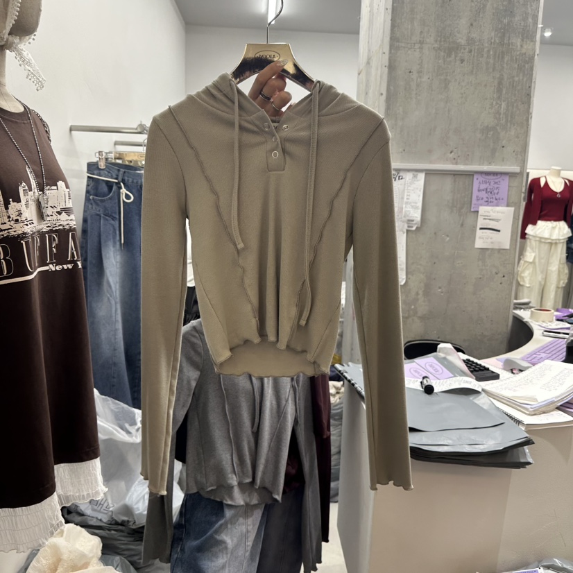 BADCALM東大門㊣代購女裝新品時尚人氣推薦休閑長袖T恤兜帽BADCALM長袖T恤圖色2