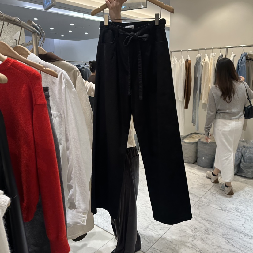 BLUEI-D東大門㊣實拍女裝新品真品時尚25秋冬熱賣人氣休閑褲Blue i-d休閑褲圖色3