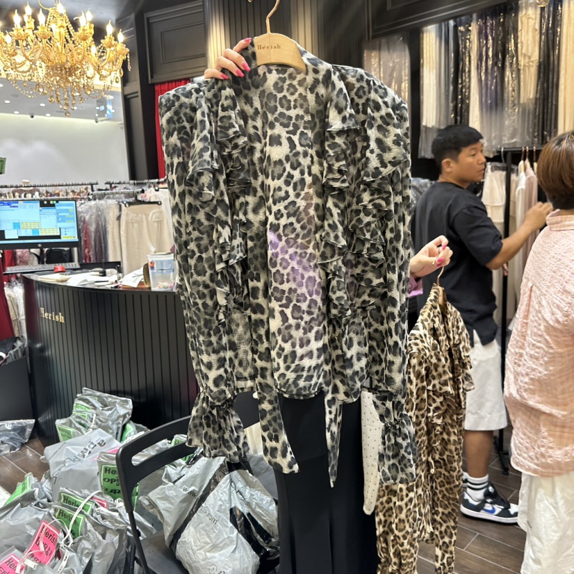 HERISH-HAUTE東大門㊣代購女士新品熱賣真品職業襯衫蕾絲衫HERISH-HAUTE襯衫/蕾絲衫圖色3