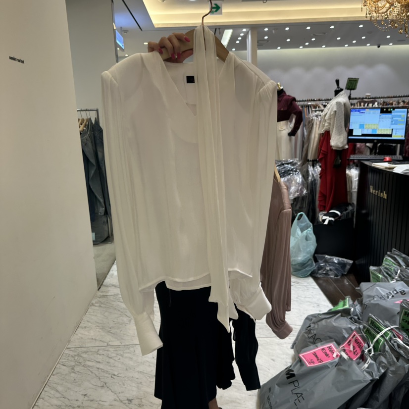HERISH-HAUTE韓國代購㊣女裝新品職業時尚襯衫蕾絲衫含脖帶HERISH-HAUTE襯衫/蕾絲衫圖色3
