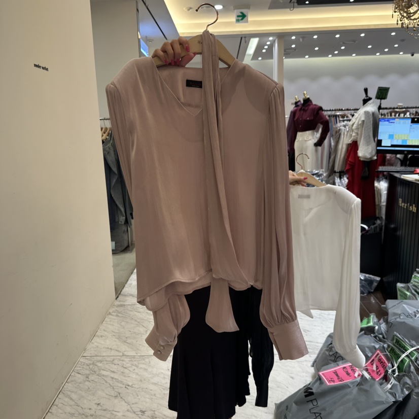 HERISH-HAUTE韓國代購㊣女裝新品職業時尚襯衫蕾絲衫含脖帶HERISH-HAUTE襯衫/蕾絲衫圖色4