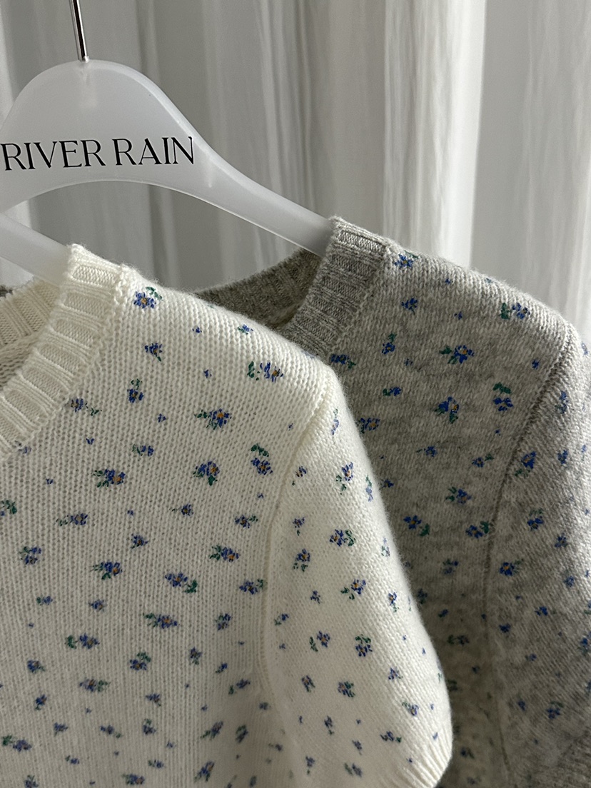 RIVER RAIN東大門㊣直郵女士新品職業時尚真品人氣針織衫花朵RIVER RAIN針織衫