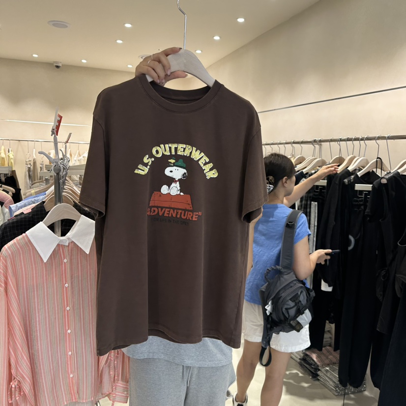 CREME BRULEE韓國代購㊣女士新品25秋冬熱賣人氣T恤史努比CREME BRULEE/DHT恤圖色2