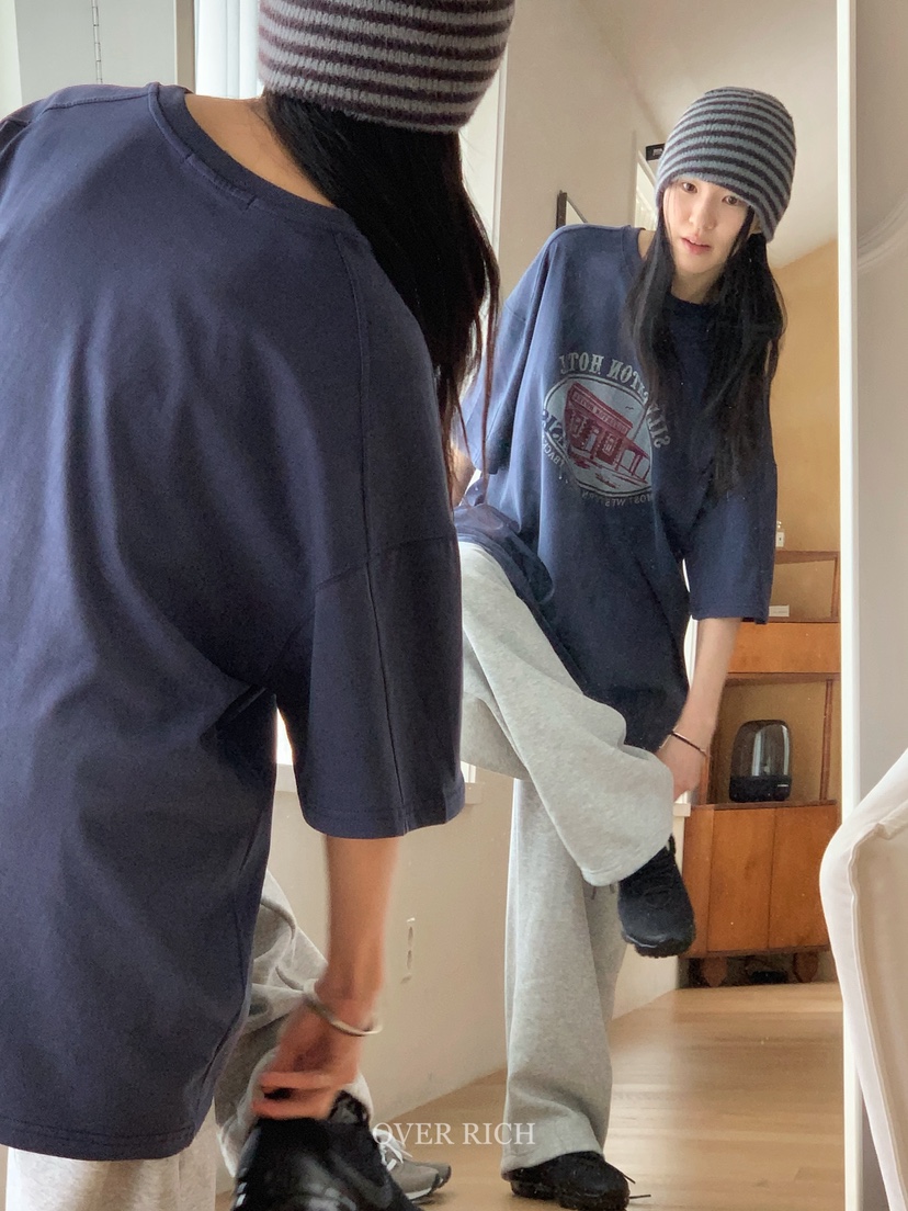 OVER RICH韓國代購㊣女裝新款人氣職業推薦休閑時尚熱賣T恤OVER RICHT恤