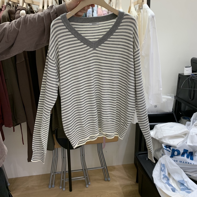SPAGHETTI東大門㊣直郵女裝新品熱賣人氣時尚25秋冬長袖T恤V領spaghetti長袖T恤圖色2