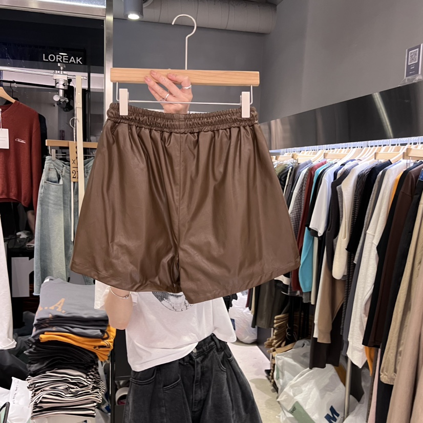 BANY ANCO東大門㊣直郵女裝新款休閑時尚短褲皮革兩面雙面BANY ANCO短褲