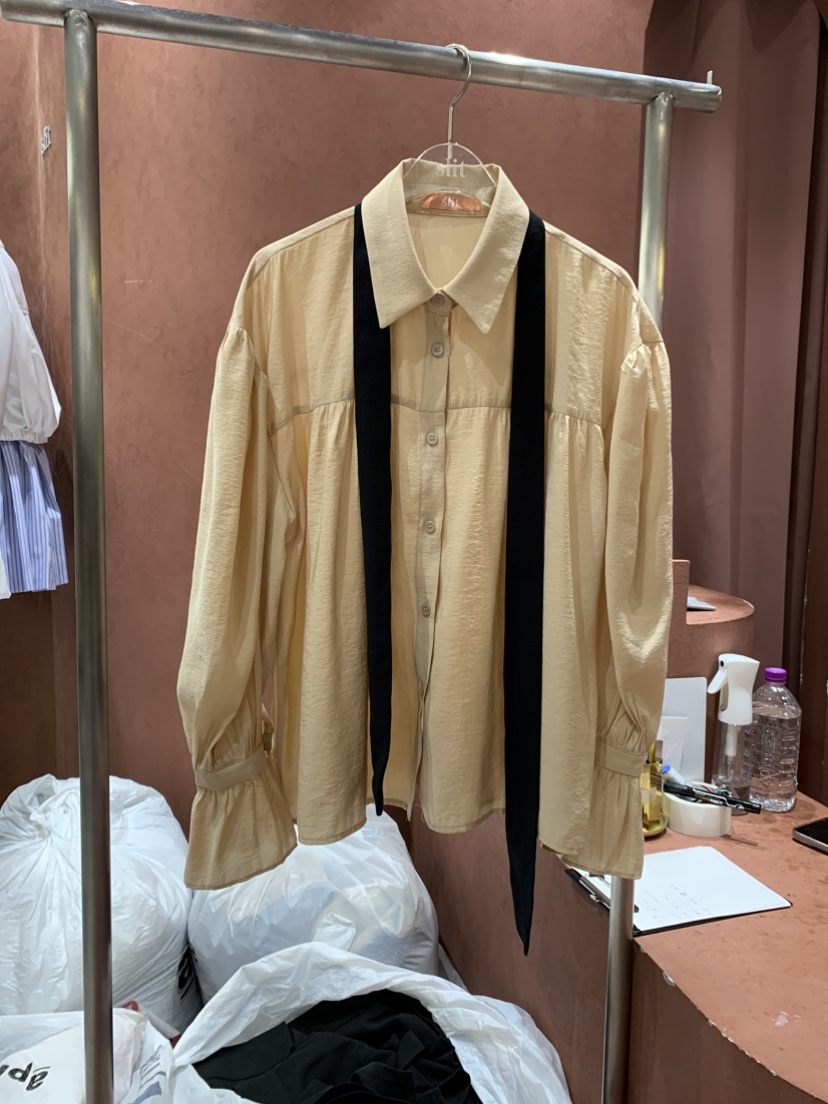 SLIT東大門㊣實拍女裝新品25秋冬熱賣時尚襯衫蕾絲衫含領帶SLIT襯衫/蕾絲衫圖色2