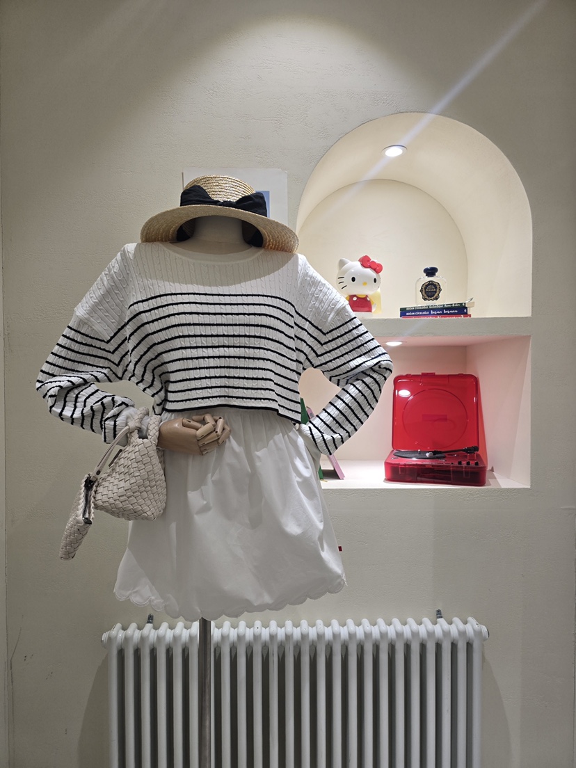 LIKEVAM（不代購）韓國代購㊣女士新品真品熱賣推薦時尚短裙絨LIKEVAM短裙