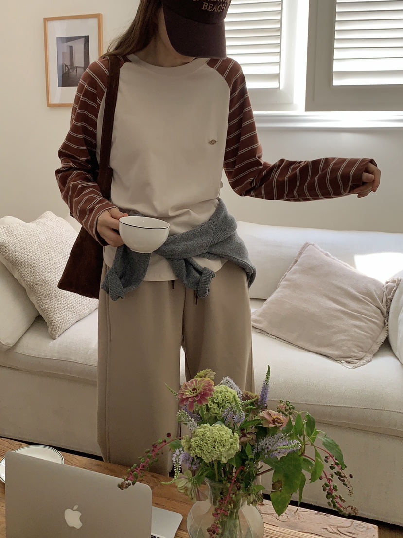 FORMSTUDIO東大門㊣直郵女士新款熱賣人氣真品休閑T恤緊身褲FORMSTUDIOT恤圖色6